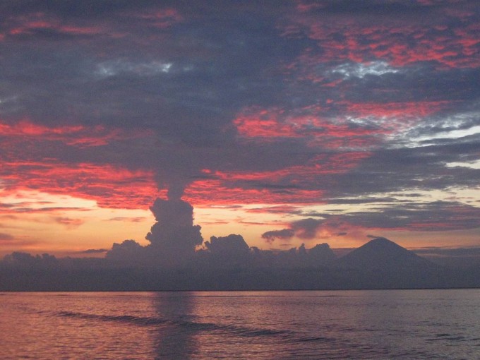 Coucher de soleil sur le Gunung Agung