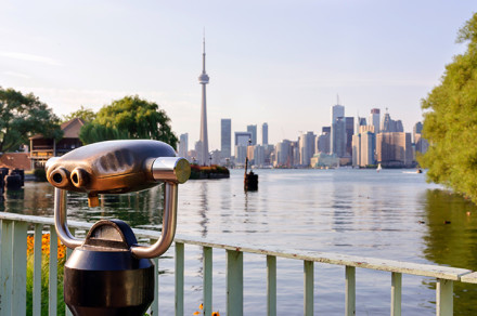 Die schöne Skyline von Toronto bestaunen