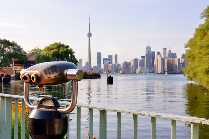 Toronto – 10 things to see & do