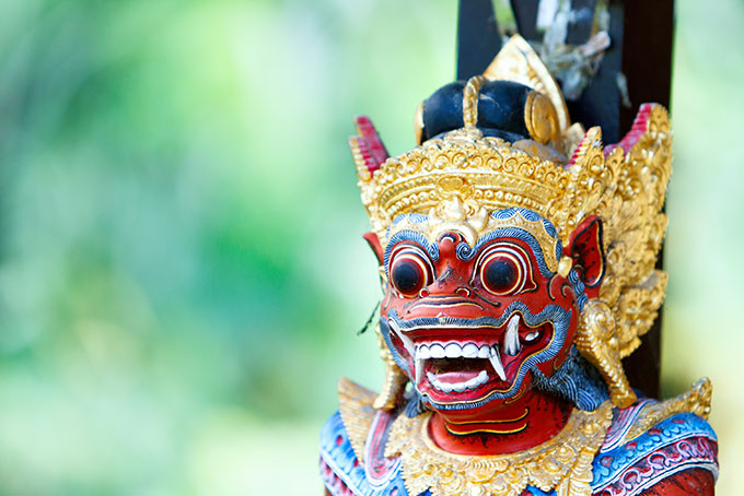 Bali: Zeremonie der Zahnfeilung