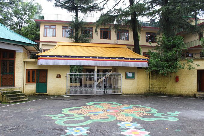 Dharamsala Wohnsitz des Dalai Lamas von aussen