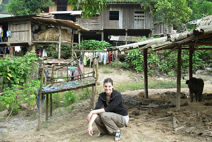 Evelyn zu Besuch bei den Bergstämmen in Thailand