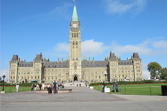 Parlamentsgebäude in Ottawa