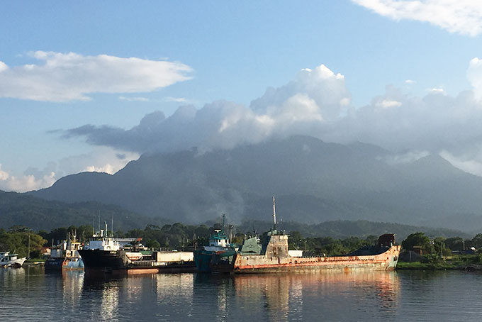 Hafen von La Ceiba